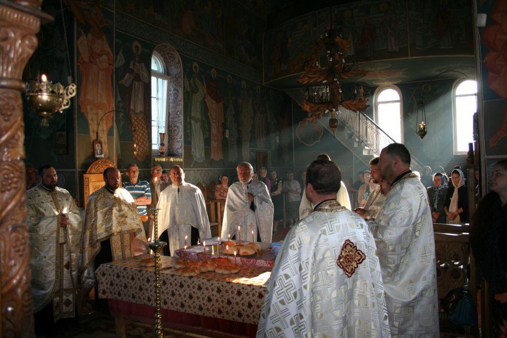 Hramul Parohiei Hoisesti 2015