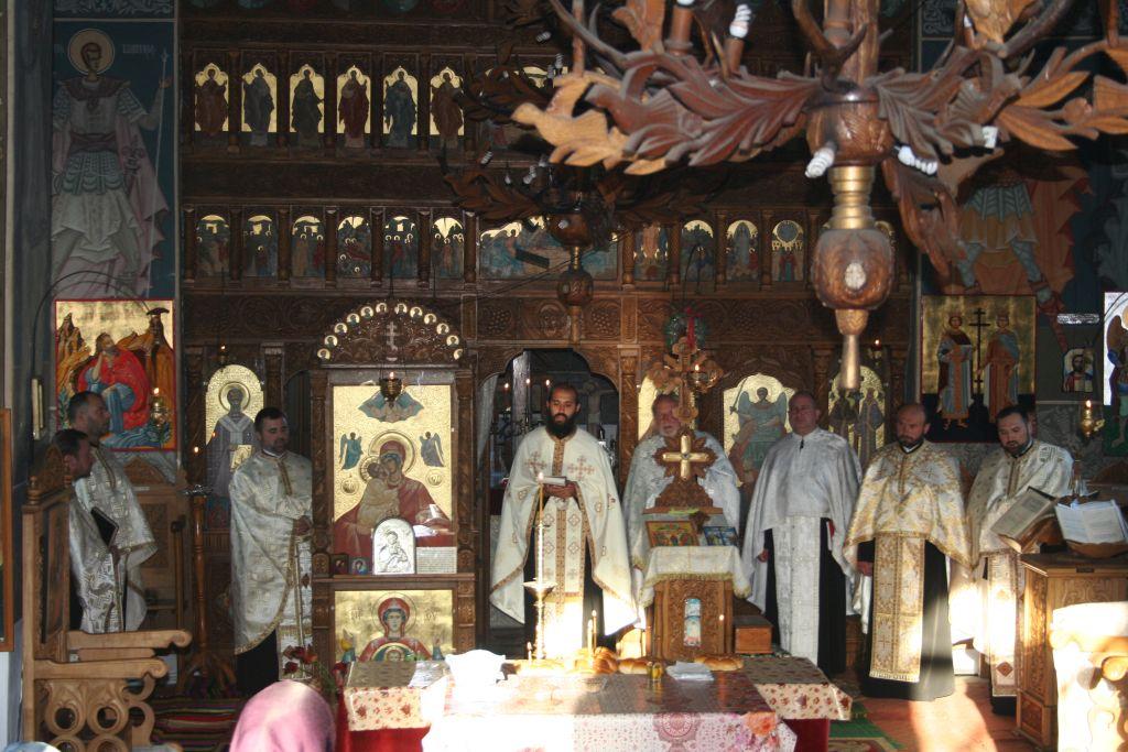 Hramul Parohiei Hoisesti 2015